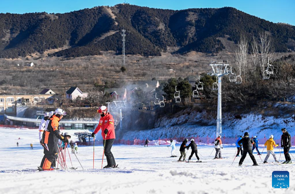 Jizhou District of China's Tianjin boosts ice, snow tourism